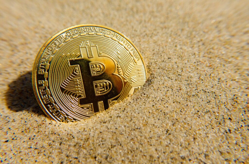 Биткоину спрогнозировали цену $45 000 к 20 мая